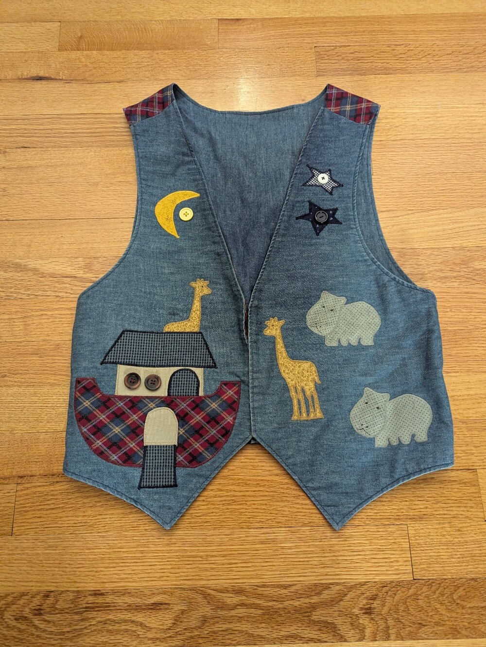Vintage Denim Embellished Noah’s Ark Vest USA Jean Jacket Medium?  80s